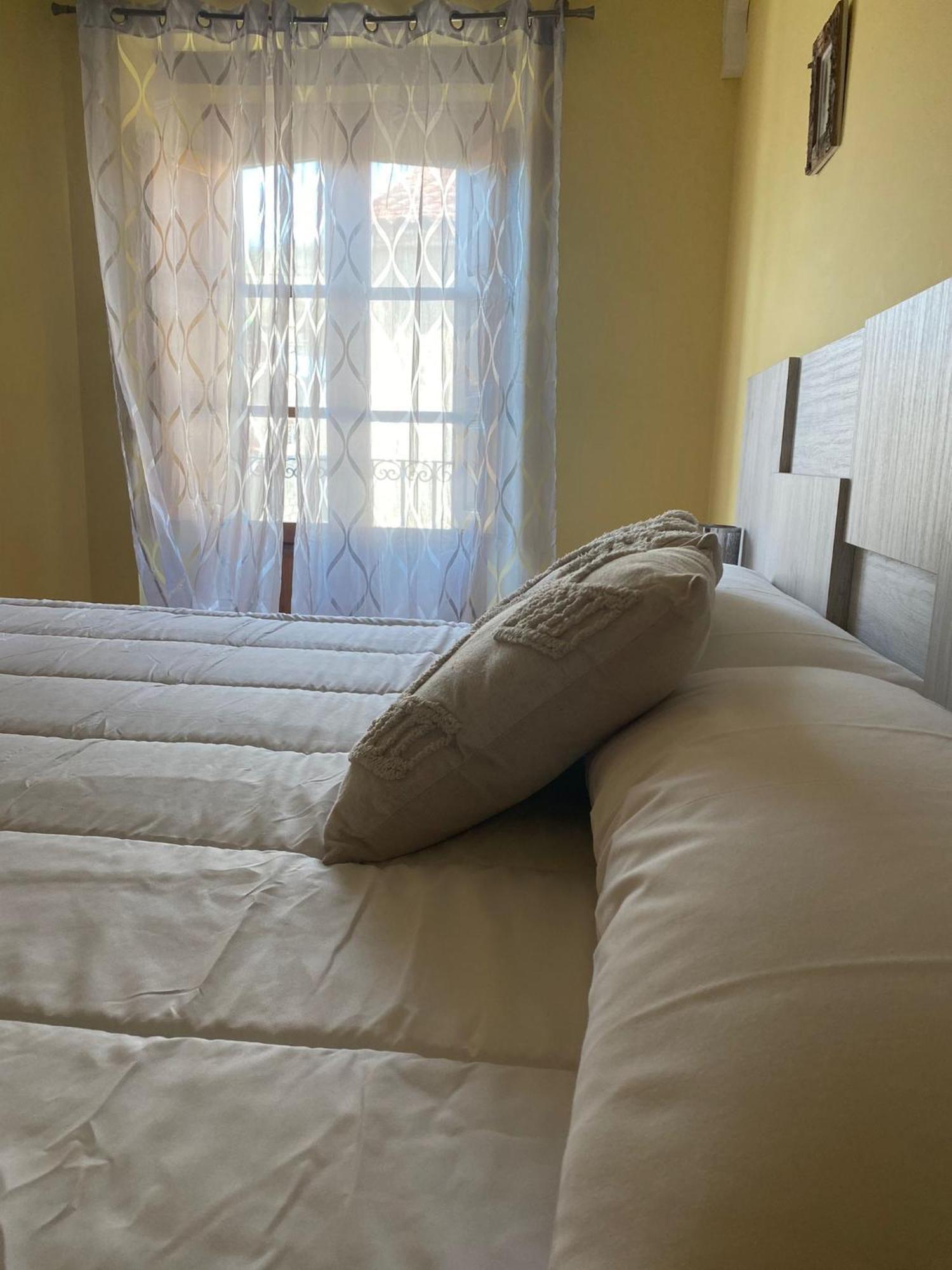 Hotel Restaurante Agapio De Tresnino Кінтанілья-де-Онесімо Екстер'єр фото