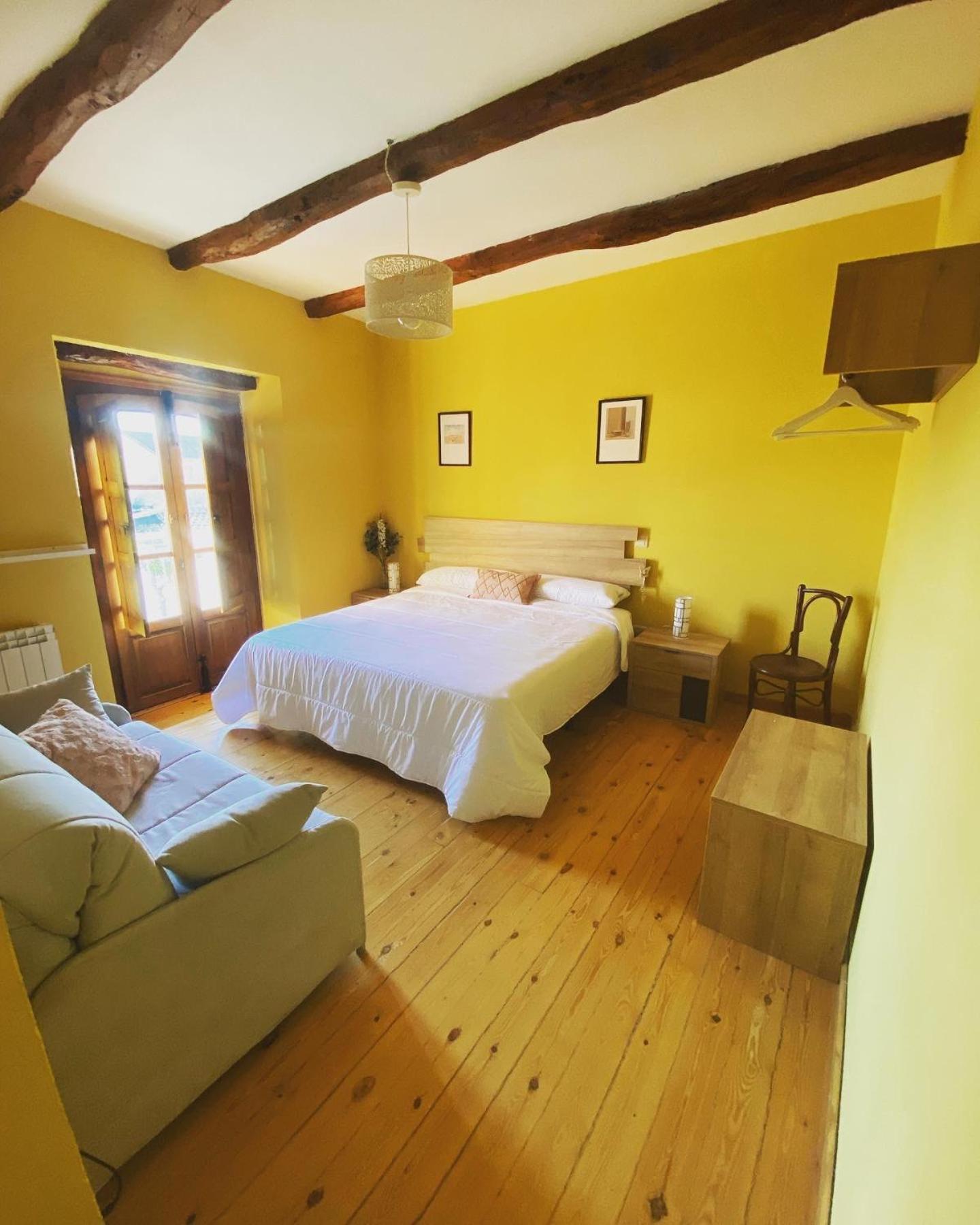 Hotel Restaurante Agapio De Tresnino Кінтанілья-де-Онесімо Екстер'єр фото